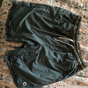 vuori kore shorts with liner